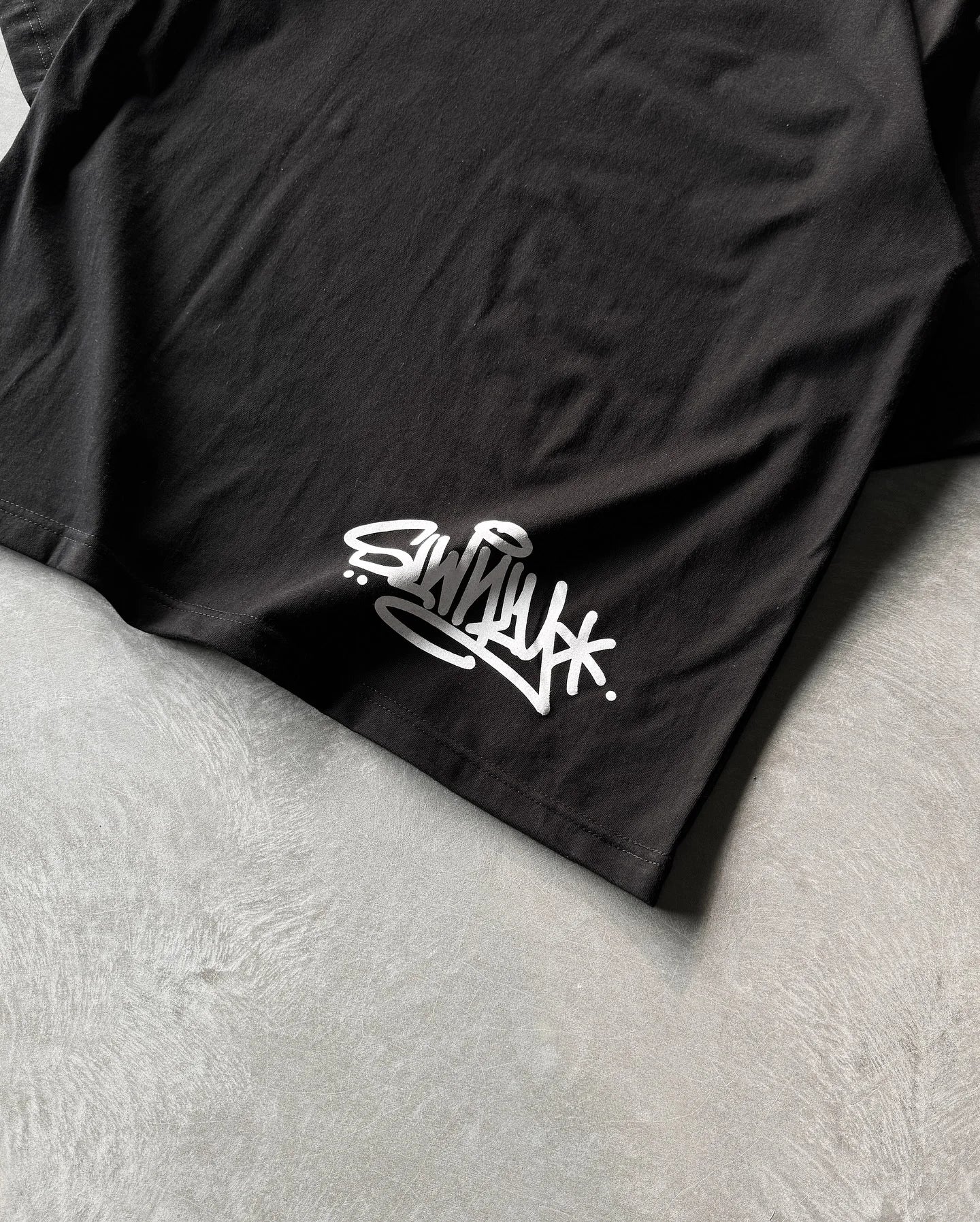 Heavyweight 'Establishment' Tee